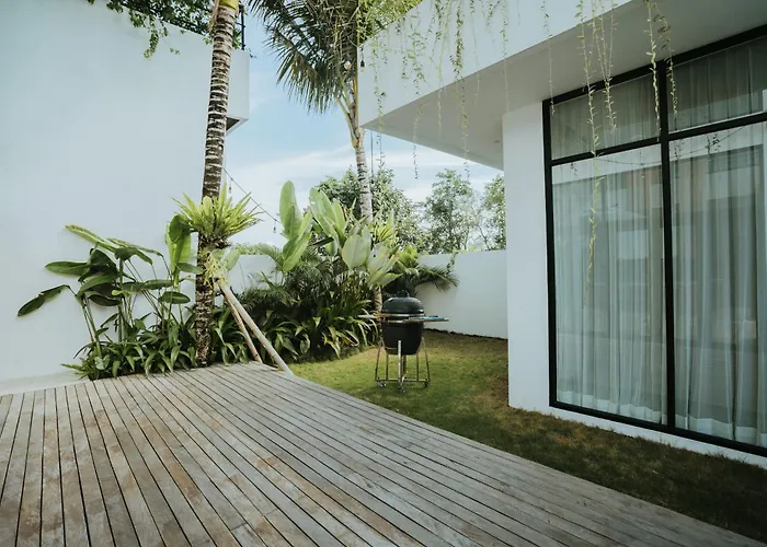 Villa Baliwood By Breig Munggu