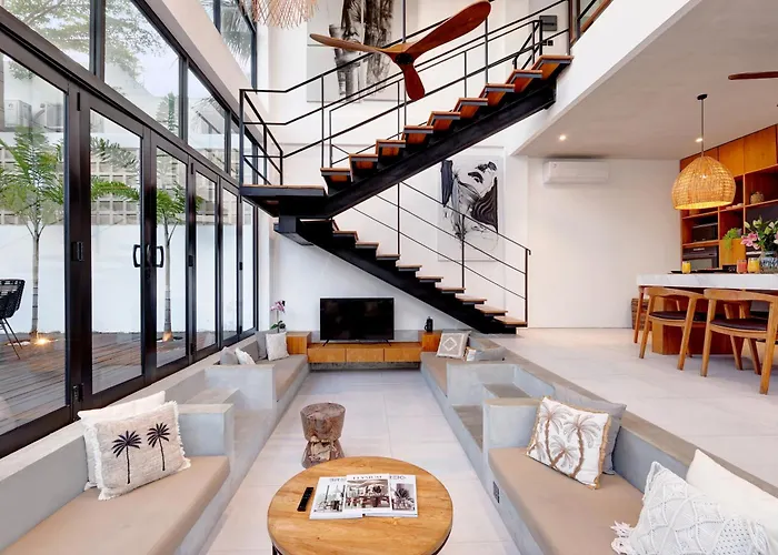 Villa Baliwood By Breig *