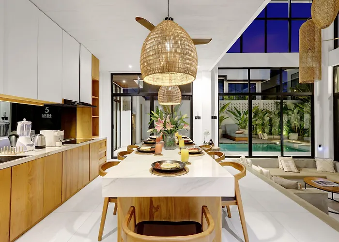Baliwood By Breig *